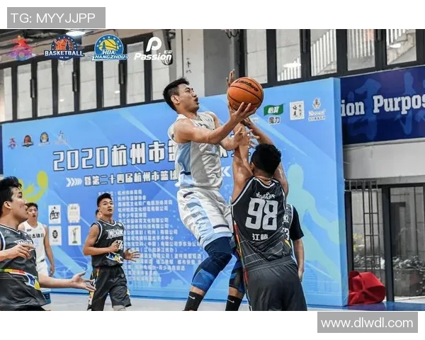 杭州篮球队进攻表现分析与得失总结探讨