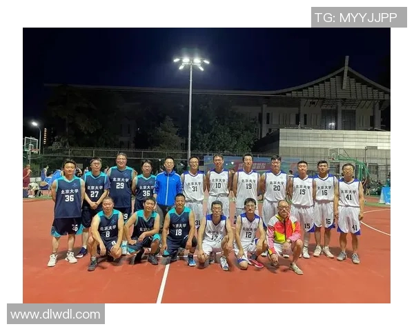 武汉篮球队的团队协作精神与比赛表现的深度剖析与探讨